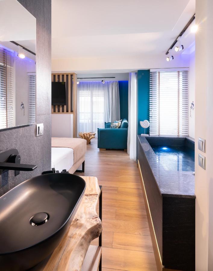 Sks Luxury Suites & Rooms Paralia Katerinis Exterior photo